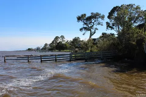 122 E Canvasback Dr, Currituck, NC 27929 photo 1