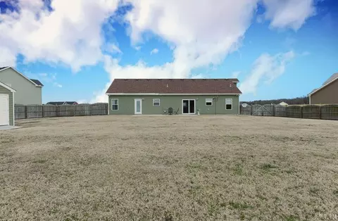 104 Pond Pine Loop, Currituck, NC 27929 photo 9