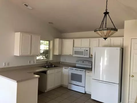 208 Colington Dr, Kill Devil Hills, NC 27948 photo 3