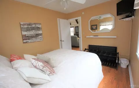 702 Memorial Blvd, Kill Devil Hills, NC 27948 photo 8