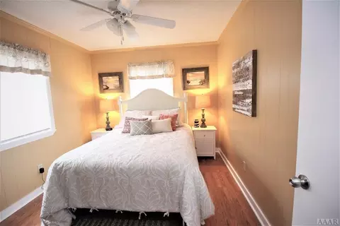 702 Memorial Blvd, Kill Devil Hills, NC 27948 photo 9