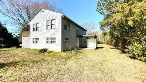 137 Holly Cres, Grandy, NC 27939 photo 1