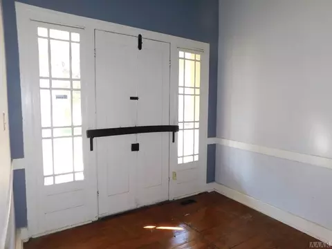 409 North St, Murfreesboro, NC 27855 photo 2