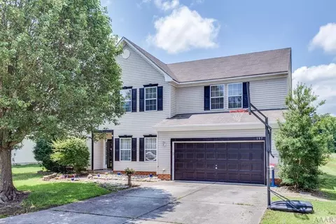 157 Eagleton Cir, Moyock, NC 27958 photo 2