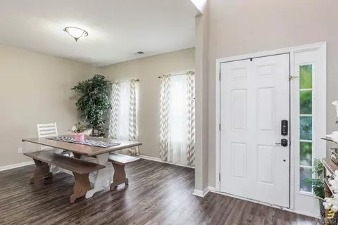 157 Eagleton Cir, Moyock, NC 27958 photo 3