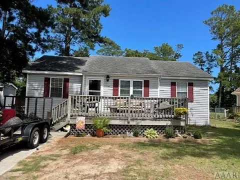 909 W First St, Kill Devil Hills, NC 27948 photo 1