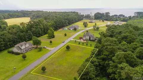 110 Catherine Dr, Harbinger, NC 27941 photo 2
