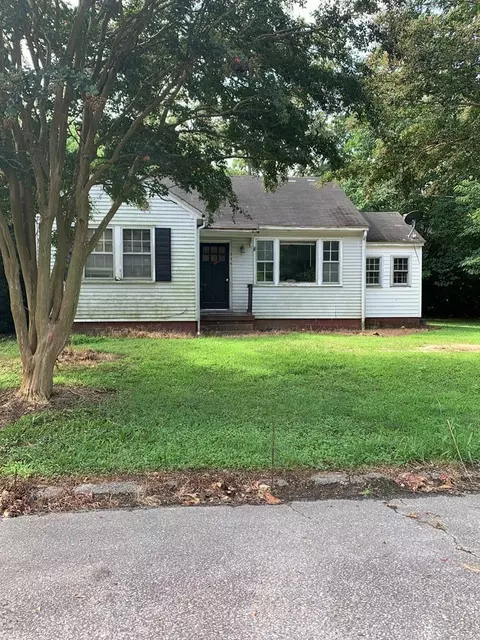 506 Broad St, Murfreesboro, NC 27855 photo 1
