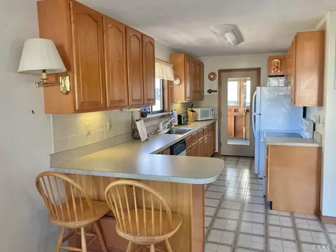 1106 Harbour View Dr, Kill Devil Hills, NC 27948 photo 5