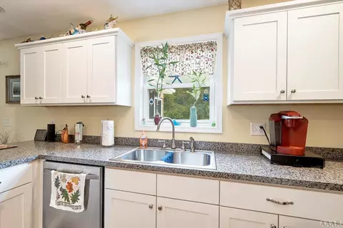 136 Lloyds Ln, Aydlett, NC 27916 photo 29