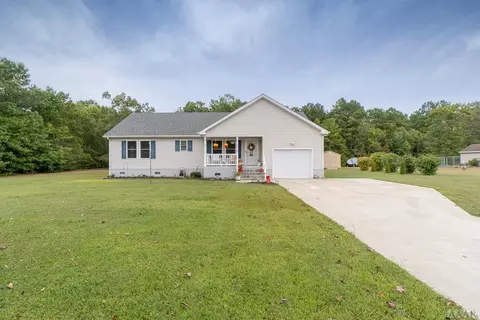 136 Lloyds Ln, Aydlett, NC 27916 photo 4