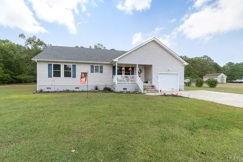 136 Lloyds Ln, Aydlett, NC 27916 photo 3