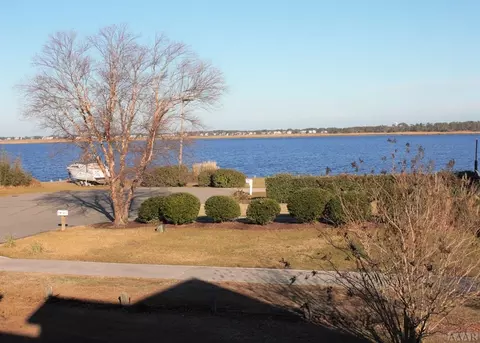 100 Queen Ct, Kill Devil Hills, NC 27948 photo 16