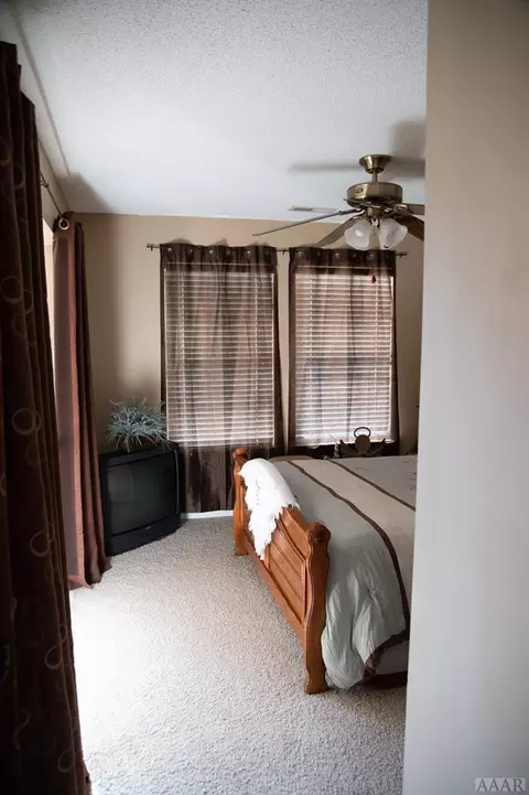 158 Eagleton Cir, Moyock, NC 27958 photo 13