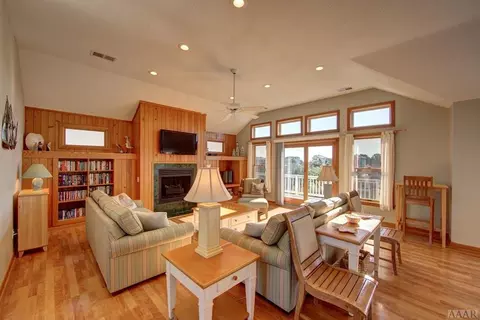 117 Choctaw Ct, Duck, NC 27949 photo 3