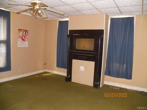 310 N King St, Windsor, NC 27983 photo 3