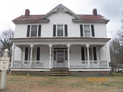 310 N King St, Windsor, NC 27983 photo 1