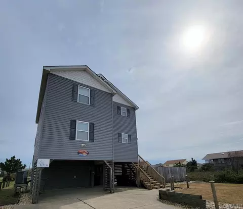 3313 Briggs St, Kill Devil Hills, NC 27948 photo 2