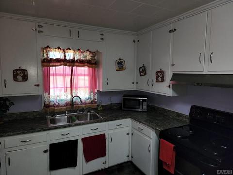 210 N Main St, Roxobel, NC 27872 photo 7