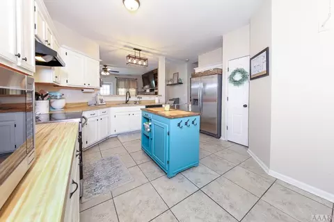 162 Eagleton Cir, Moyock, NC 27958 photo 8