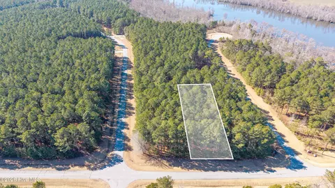 805 Batts Island Rd, Edenton, NC 27932