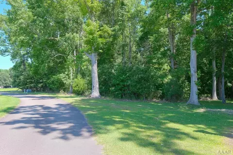 458 Batchelor Bay Dr, Windsor, NC 27983