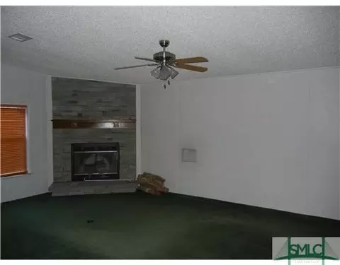 140 Rawls Dr, Springfield, GA 31329 photo 5