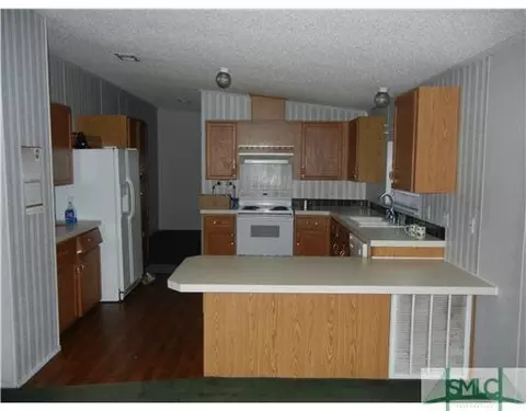 140 Rawls Dr, Springfield, GA 31329 photo 2