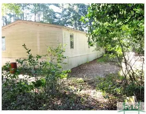 560 Wallace Dr, Springfield, GA 31329 photo 11