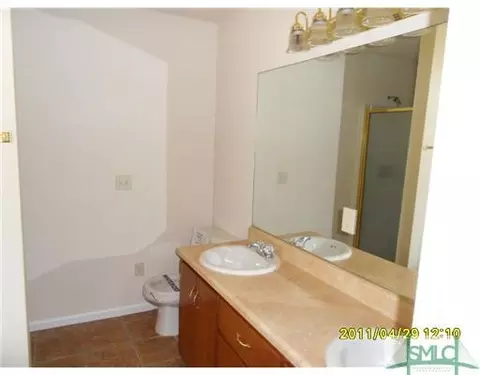 232 Gloucester Dr, Midway, GA 31320 photo 9