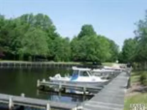 146 Charleston Dr, Grandy, NC 27939 photo 9