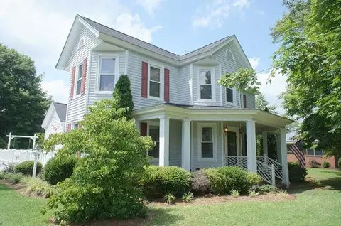 513 E Main St, Aulander, NC 27805 photo 4