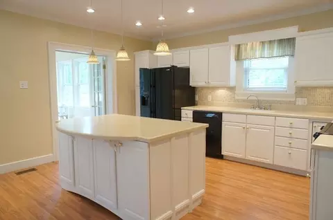 513 E Main St, Aulander, NC 27805 photo 8