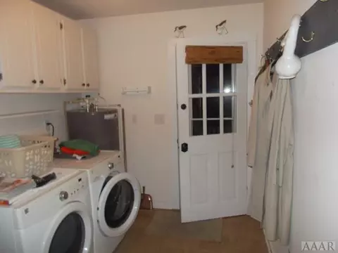 501 E Queen St, Edenton, NC 27932 photo 28
