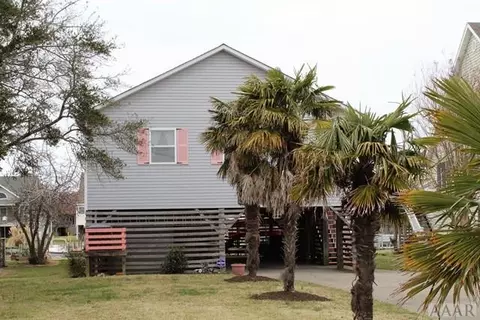 328 Soundview Dr, Kill Devil Hills, NC 27948 photo 1
