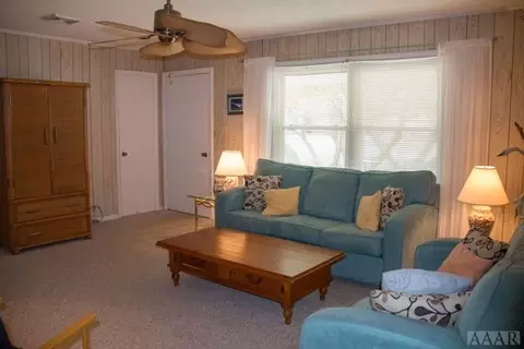 400 W First St, Kill Devil Hills, NC 27948 photo 3