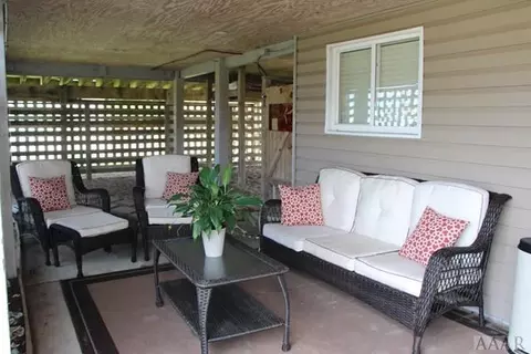 302 E Helga St, Kill Devil Hills, NC 27948 photo 5
