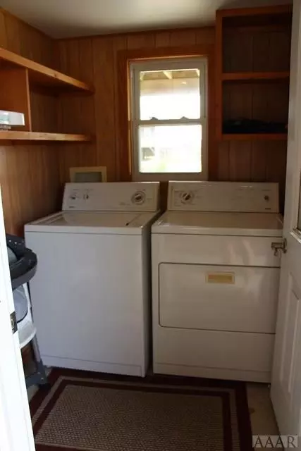 302 E Helga St, Kill Devil Hills, NC 27948 photo 18