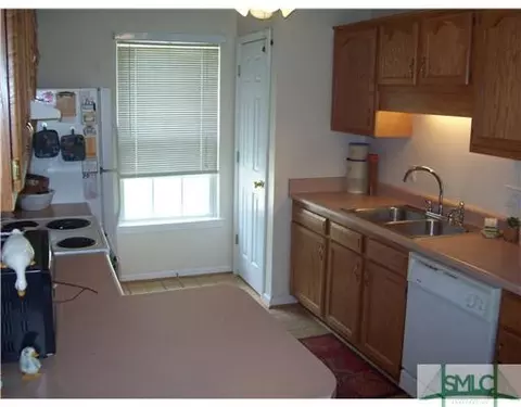 206 E Tietgen St, Pooler, GA 31322 photo 4