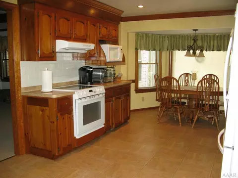 303 Ridge Rd, Moyock, NC 27958 photo 4