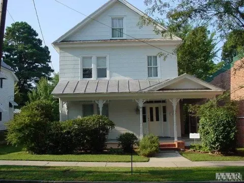 222 E Queen St, Edenton, NC 27932 photo 1