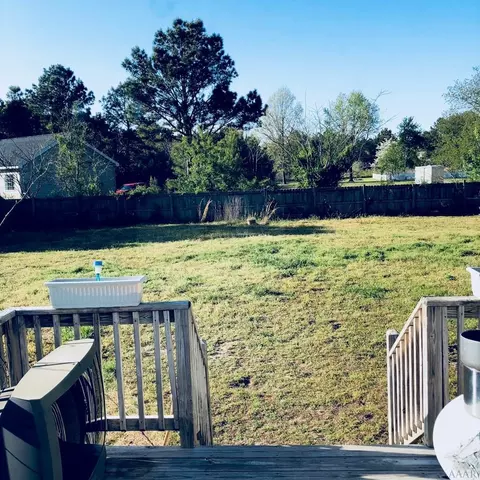 102 Betsy Ct, Grandy, NC 27939 photo 3
