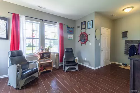 133 Eagleton Cir, Moyock, NC 27958 photo 4