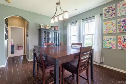 133 Eagleton Cir, Moyock, NC 27958 photo 5