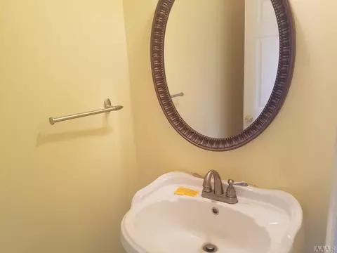 110 Wiggins Rd, Winfall, NC 27985 photo 3