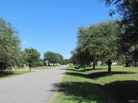 176 Charleston Dr, Grandy, NC 27939 photo 4