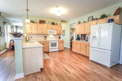 186 Eagleton Cir, Moyock, NC 27958 photo 9