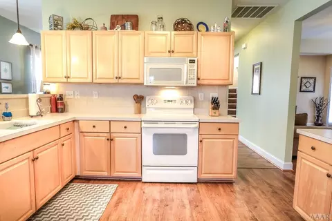 186 Eagleton Cir, Moyock, NC 27958 photo 10