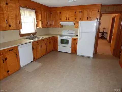 786 Daniels Rd, Corapeake, NC 27926 photo 9