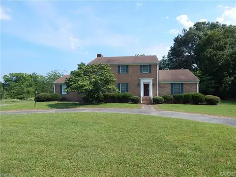 786 Daniels Rd, Corapeake, NC 27926 photo 4